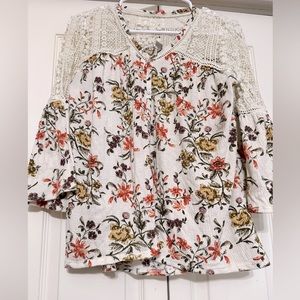 Women’s Floral Blouse